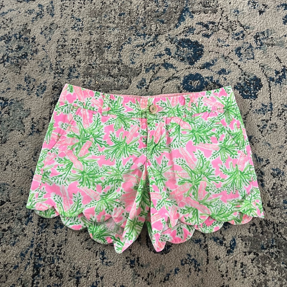 Lilly Pulitzer Pink Tropical Scallop-Hem High-Waist Shorts